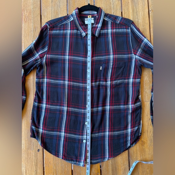 Levi’s Plaid Ultimate Boyfriend Fit Women’s Button Down Shirt - Size M - Picture 5 of 7